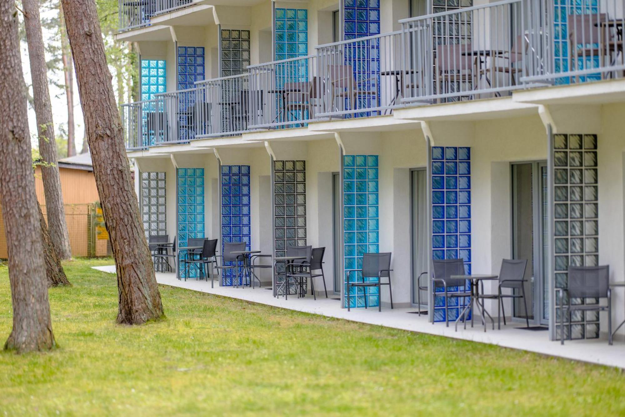 Waterside Resort Darlowko Esterno foto