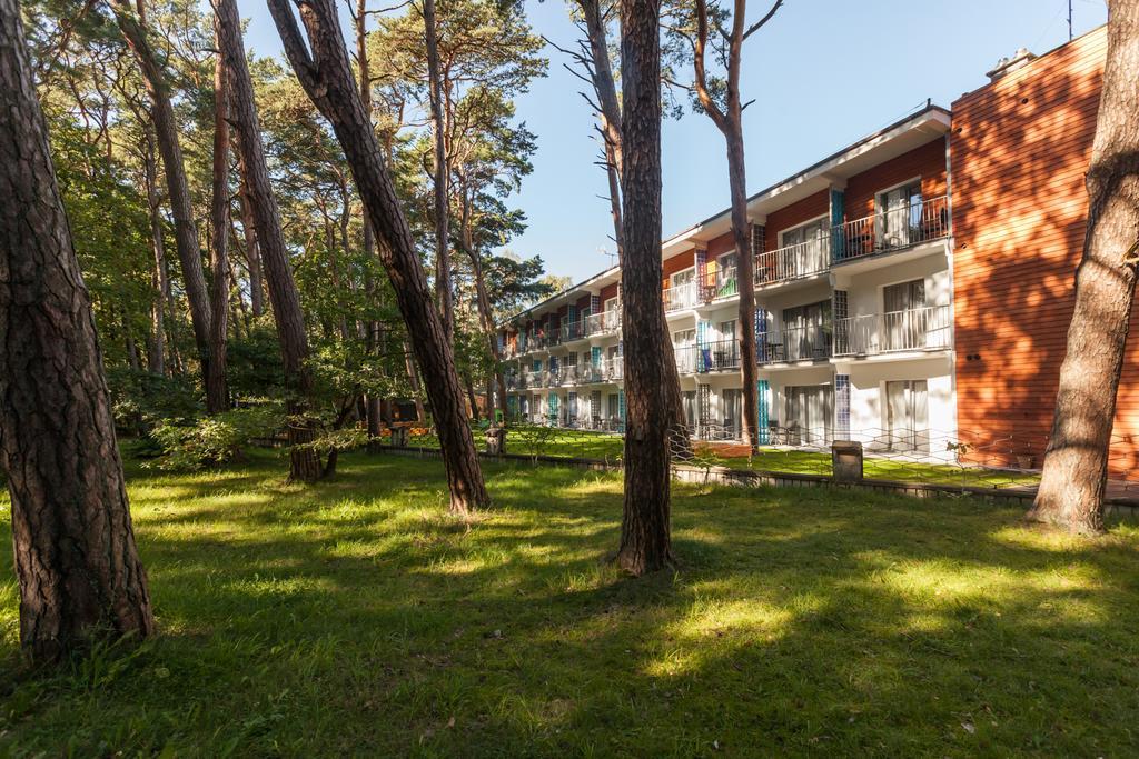 Waterside Resort Darlowko Esterno foto
