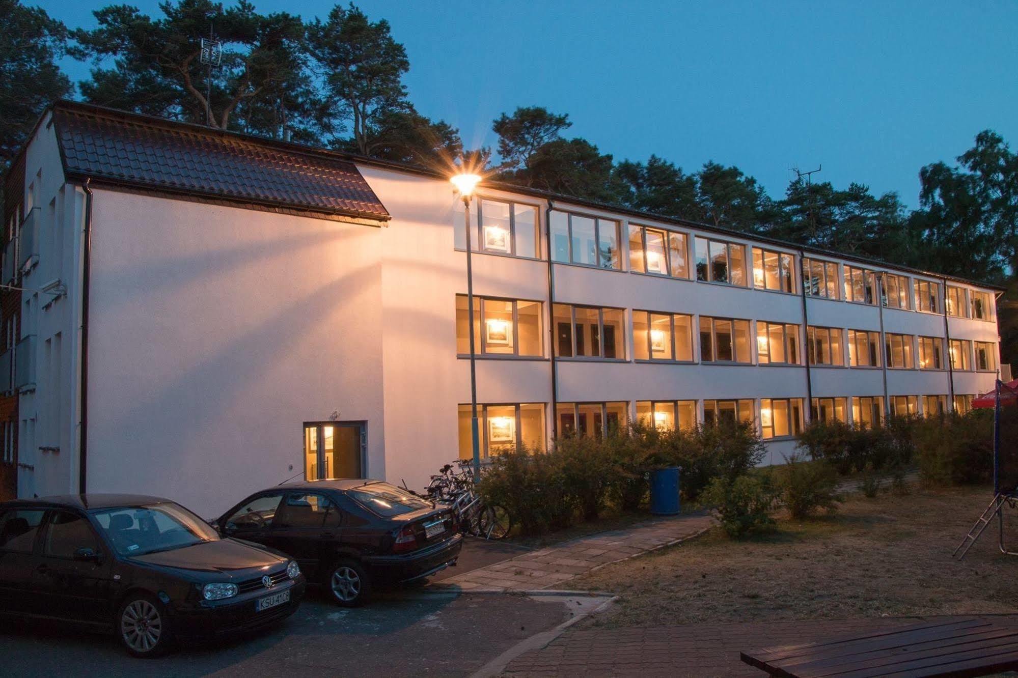 Waterside Resort Darlowko Esterno foto