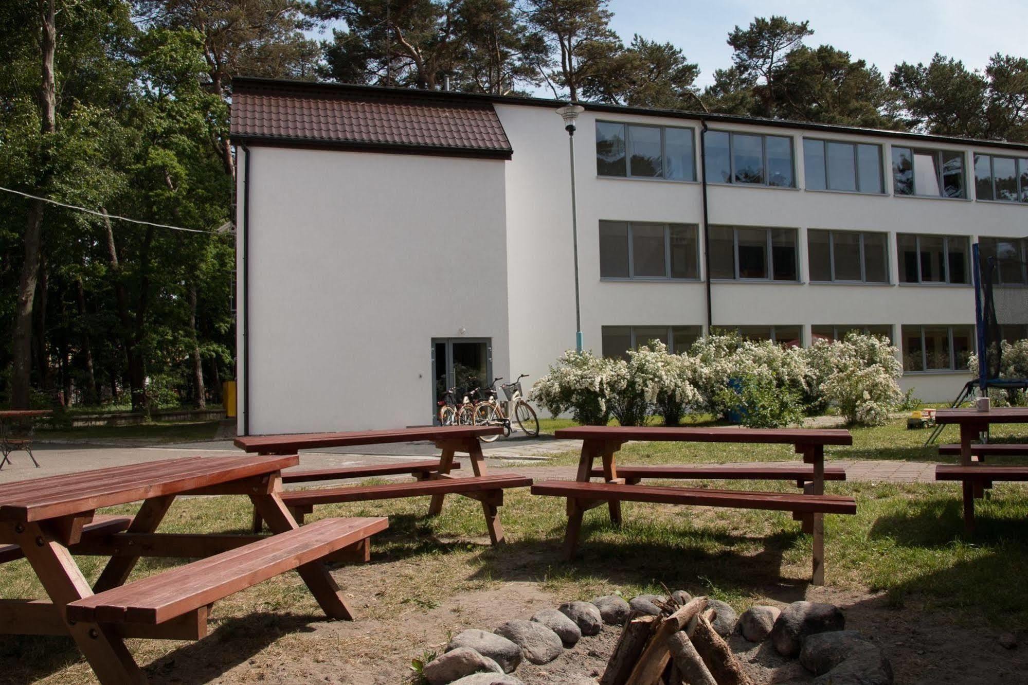 Waterside Resort Darlowko Esterno foto