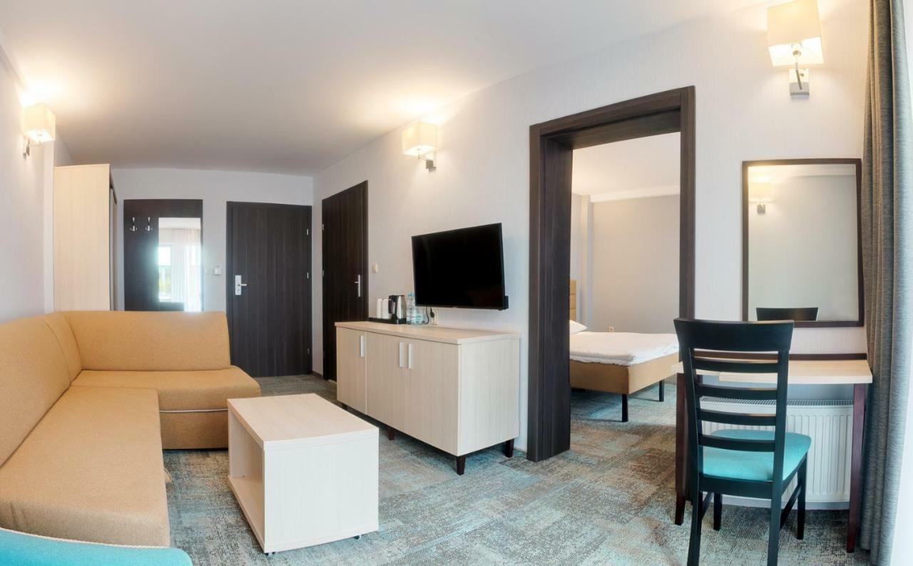 Waterside Resort Darlowko Esterno foto